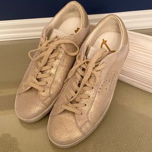Sam Edelman Aubrie Molten Gold Sneakers